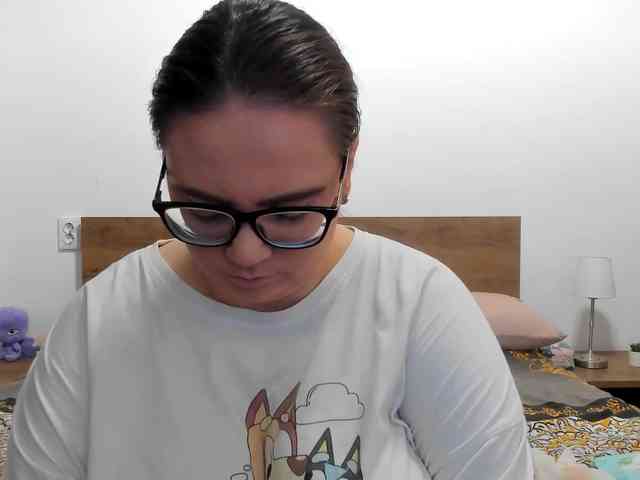 amiravyxen webcam