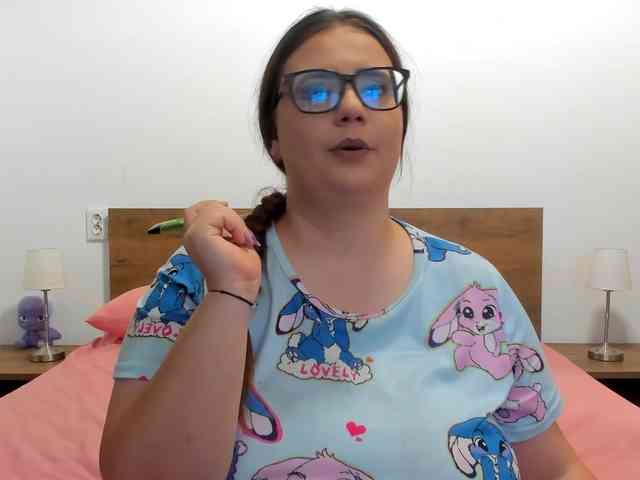 amiravyxen webcam