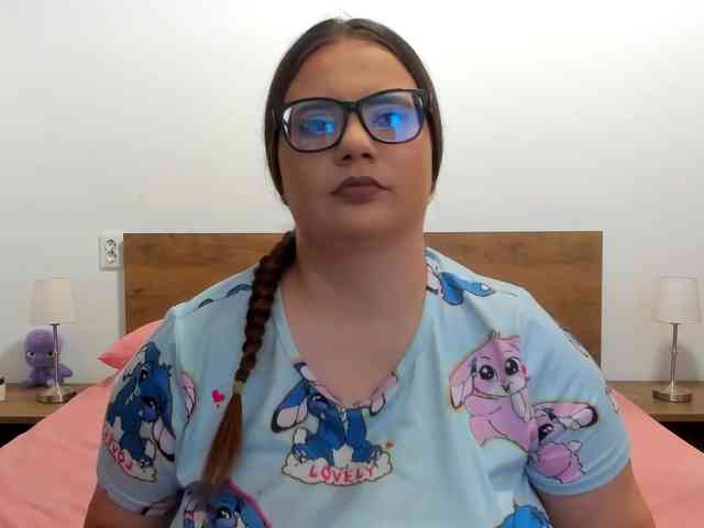 amiravyxen webcam