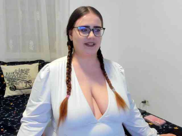 amiravyxen webcam