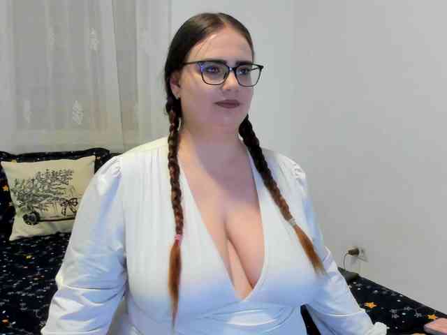 amiravyxen webcam