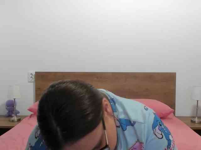 amiravyxen webcam