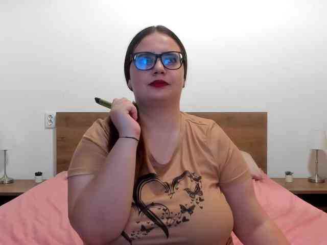 amiravyxen webcam