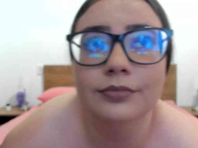 amiravyxen webcam