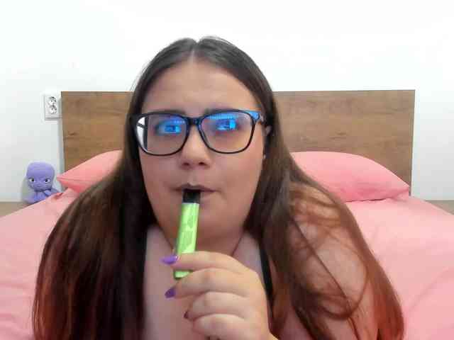 amiravyxen webcam