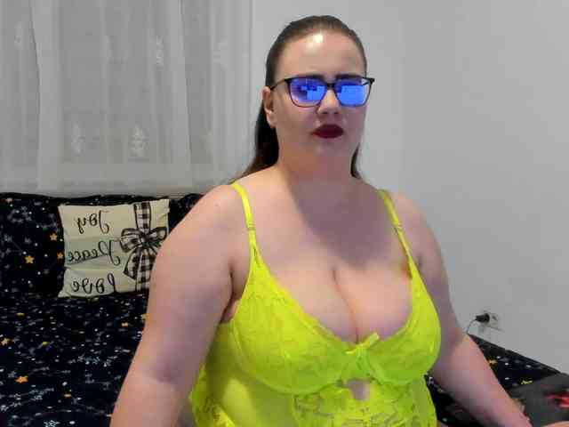 amiravyxen webcam