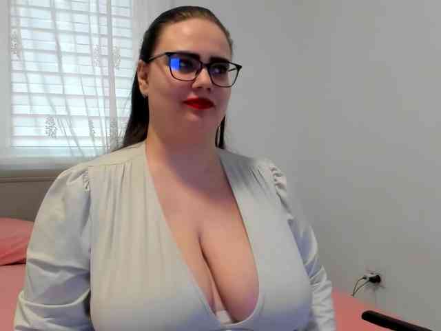 amiravyxen webcam