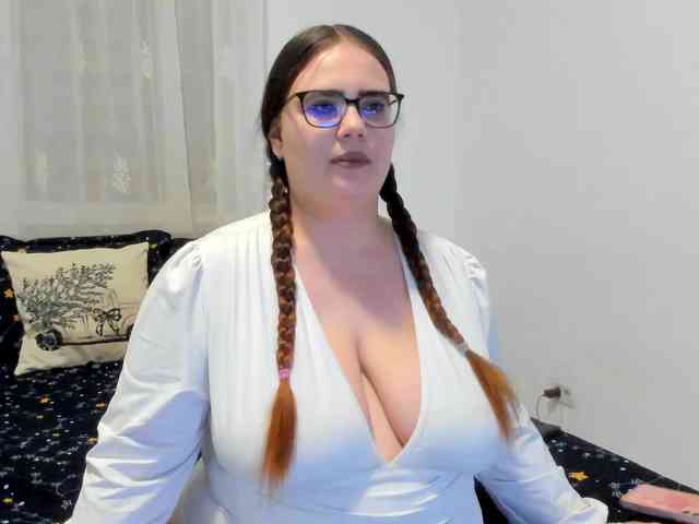 amiravyxen webcam