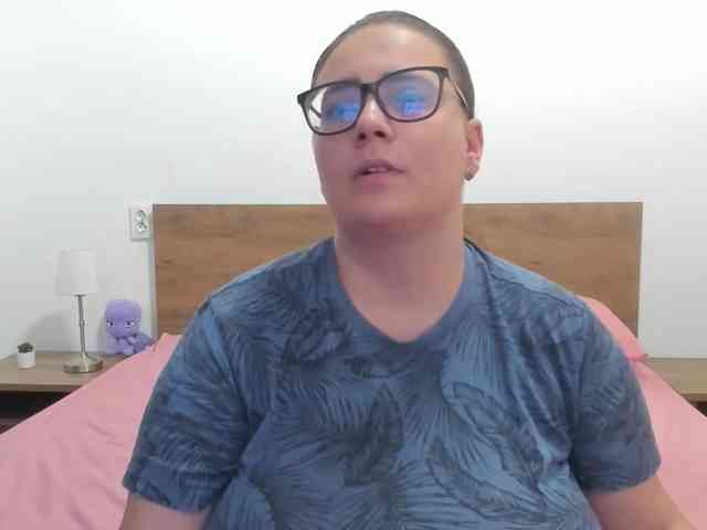 amiravyxen webcam