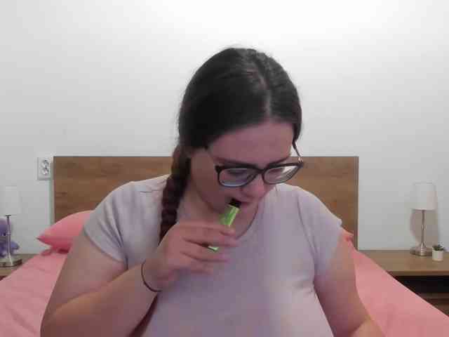 amiravyxen webcam
