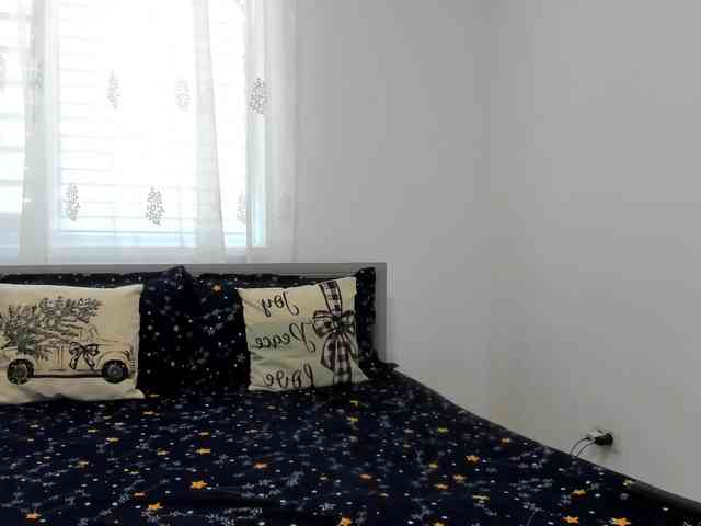 amiravyxen Live Webcam on BongaCams