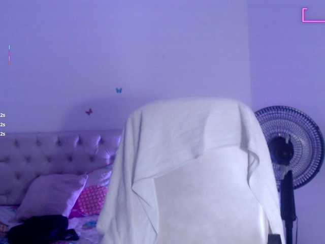 sasha-17- webcam bongacams model stream image
