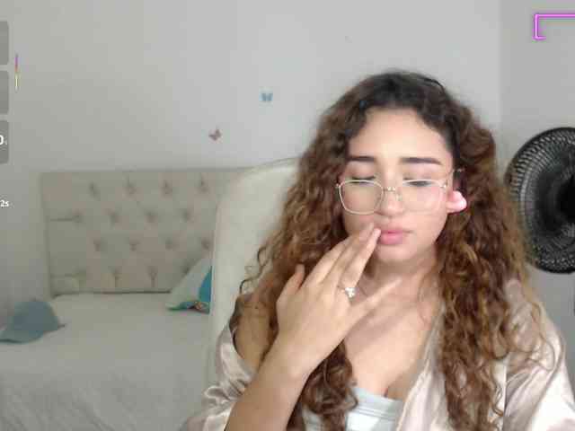 sasha-17- webcam