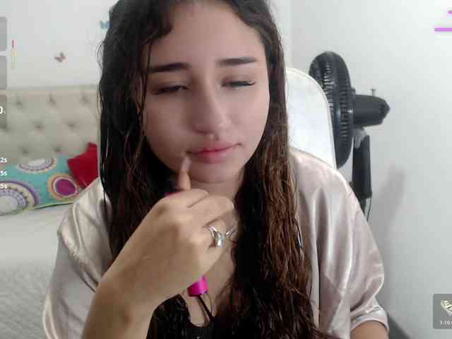 sasha-17- webcam