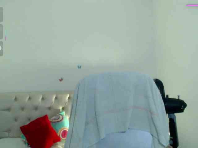 sasha-17- webcam