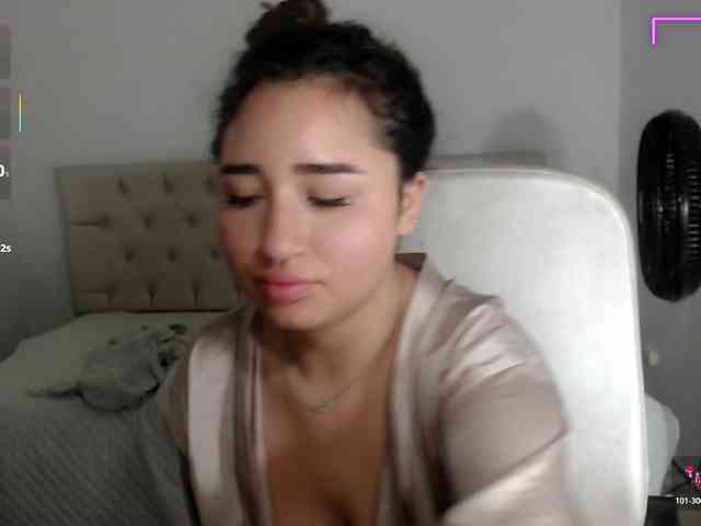 sasha-17- webcam