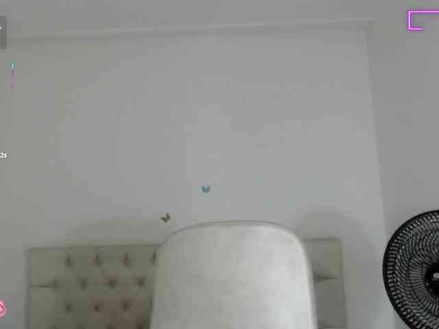 sasha-17- webcam