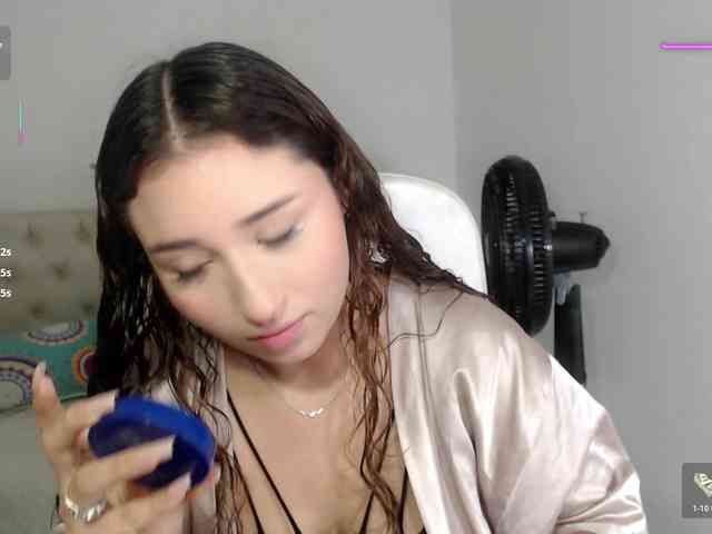 sasha-17- webcam