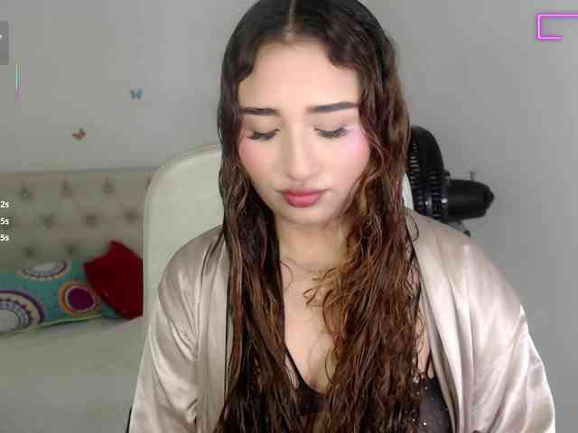 sasha-17- webcam