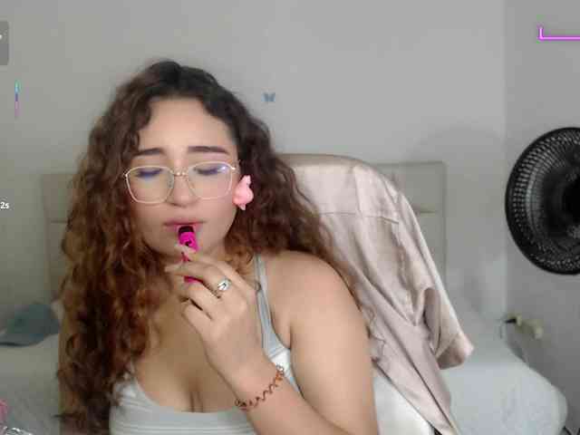 sasha-17- webcam