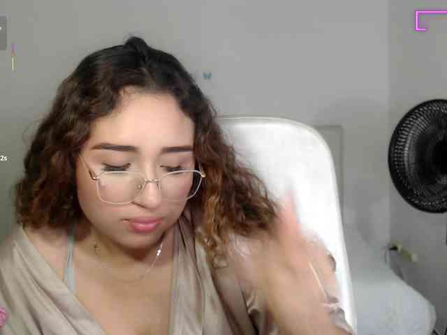 sasha-17- webcam