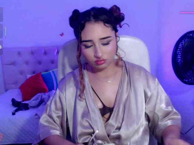 sasha-17- webcam