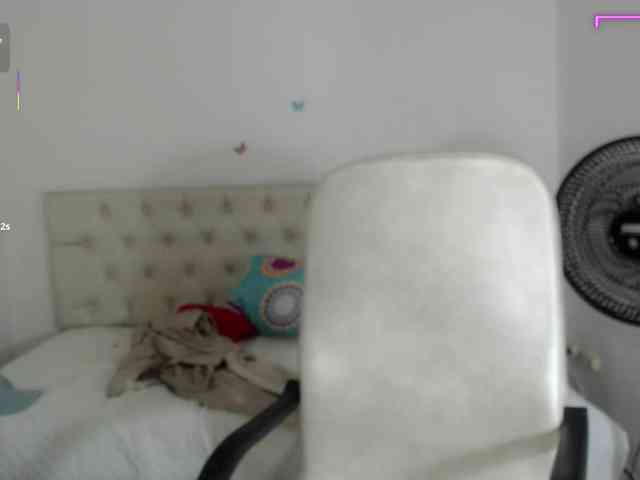 sasha-17- webcam