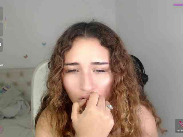 sasha-17- webcam
