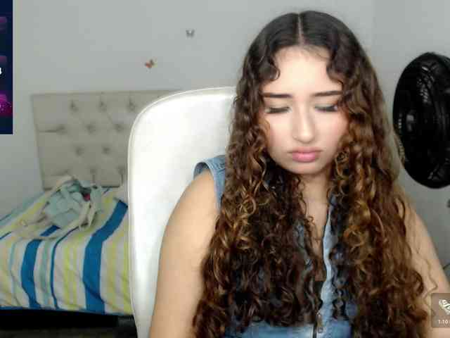 sasha-17- webcam