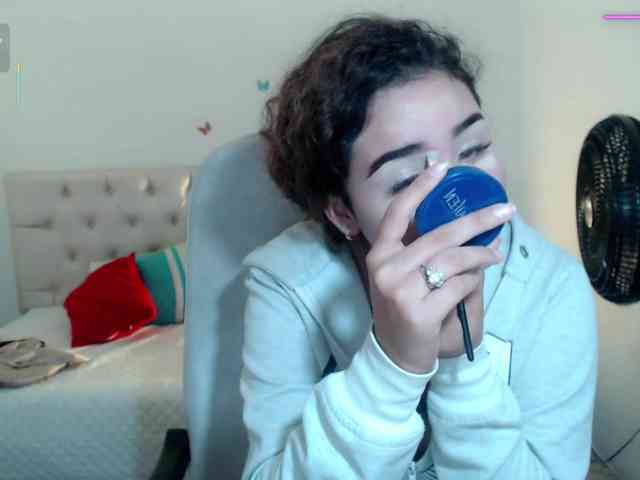 sasha-17- webcam