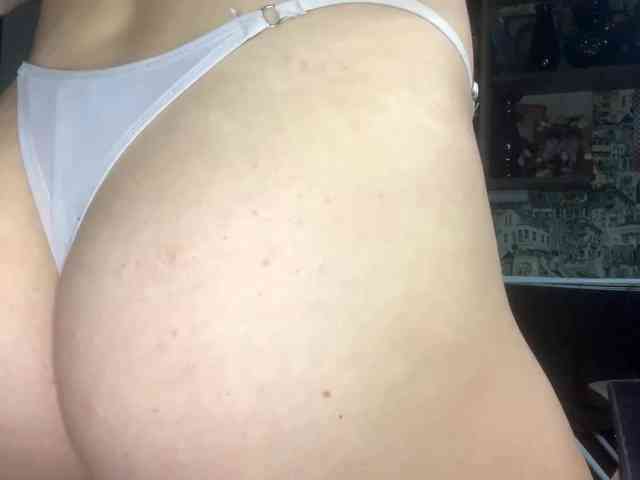 PartheniaOshima webcam