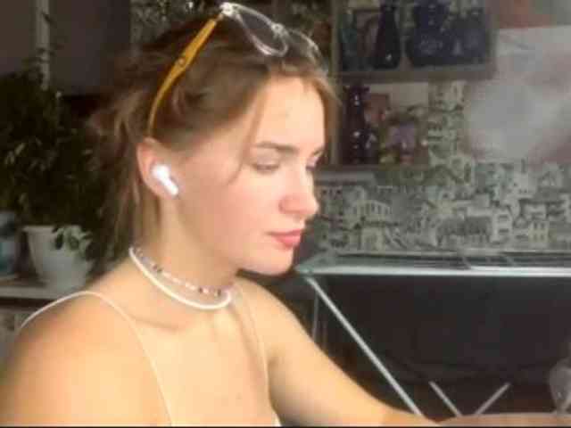 PartheniaOshima webcam