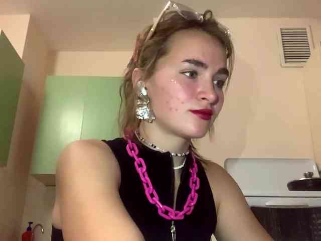 PartheniaOshima webcam