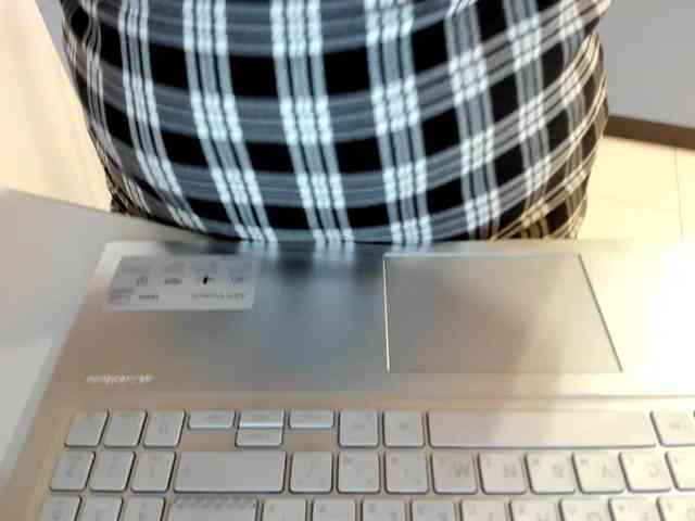 stroking_factory webcam