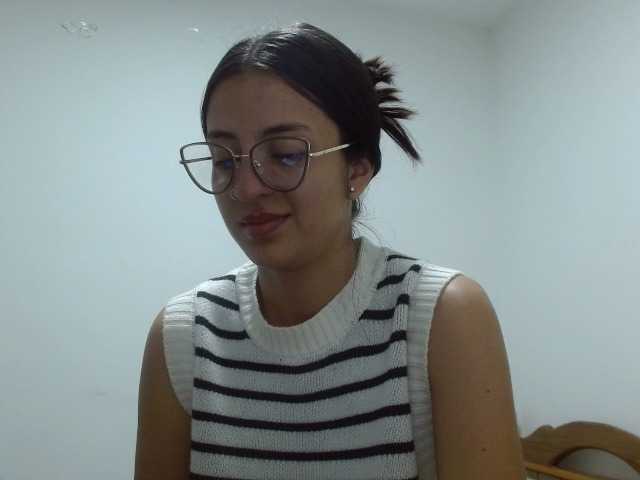 Natyglam webcam bongacams model stream image