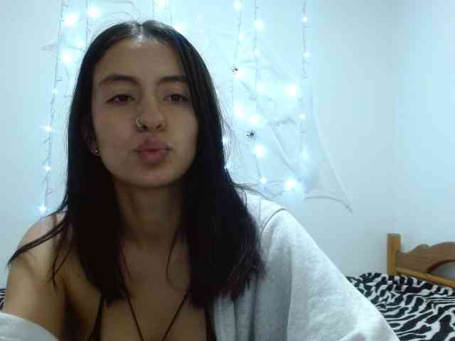 Natyglam webcam