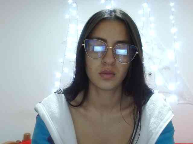 Natyglam webcam