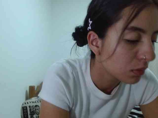 Natyglam webcam