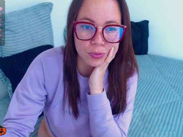 SharonAGT webcam