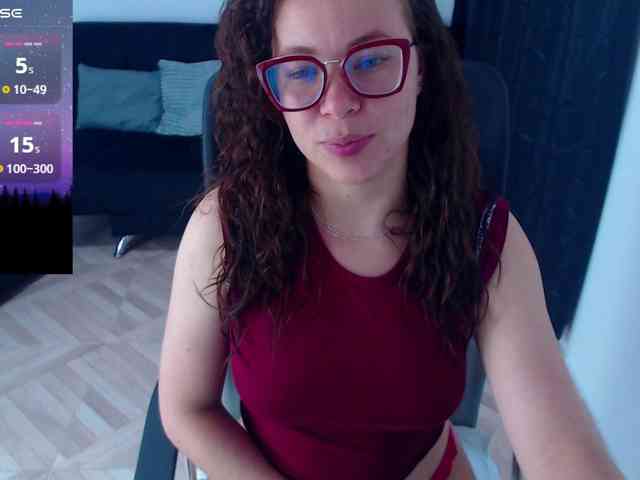SharonAGT webcam