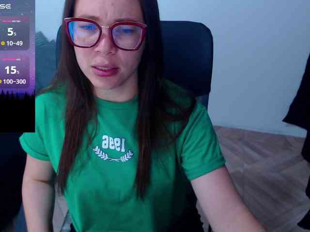 SharonAGT webcam