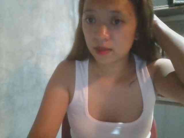 BelleChic01 webcam