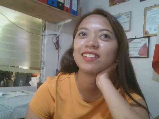 BelleChic01 webcam