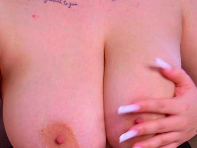 JennyX's BongaCams show and profile