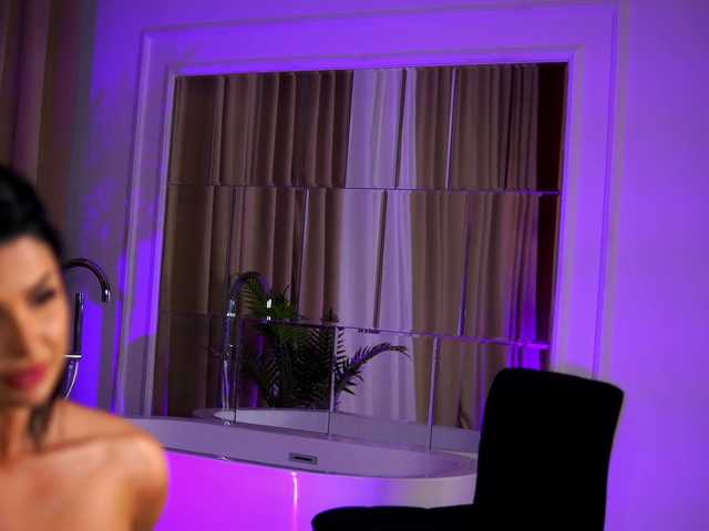 KylieKroft's BongaCams show and profile