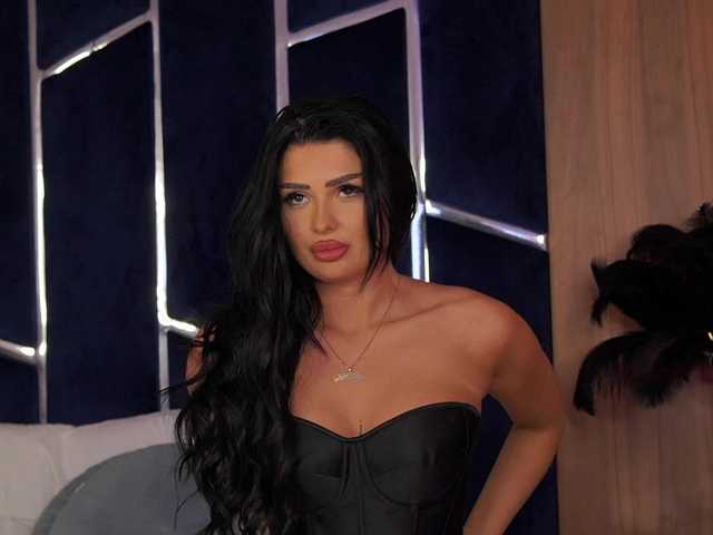 KylieKroft's BongaCams show and profile