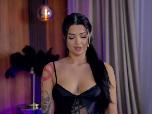 KylieKroft's BongaCams show and profile