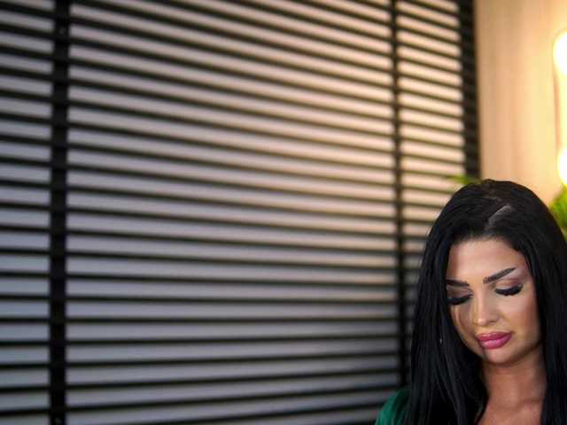 KylieKroft's BongaCams show and profile