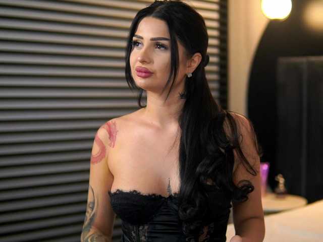 KylieKroft's BongaCams show and profile