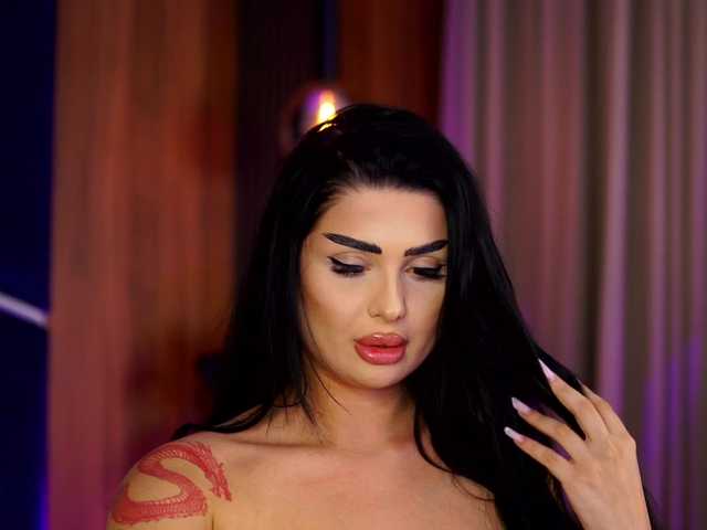 KylieKroft's BongaCams show and profile